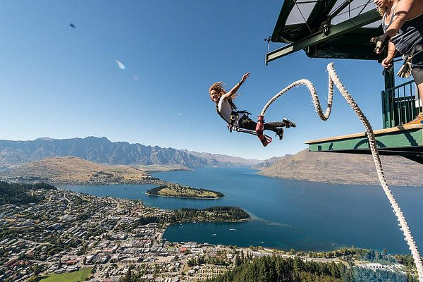 Queenstown, New Zealand 7 Best Adventurous Places for Solo Travelers